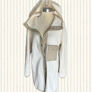 North Face Cream Fleece Trench Coat XS